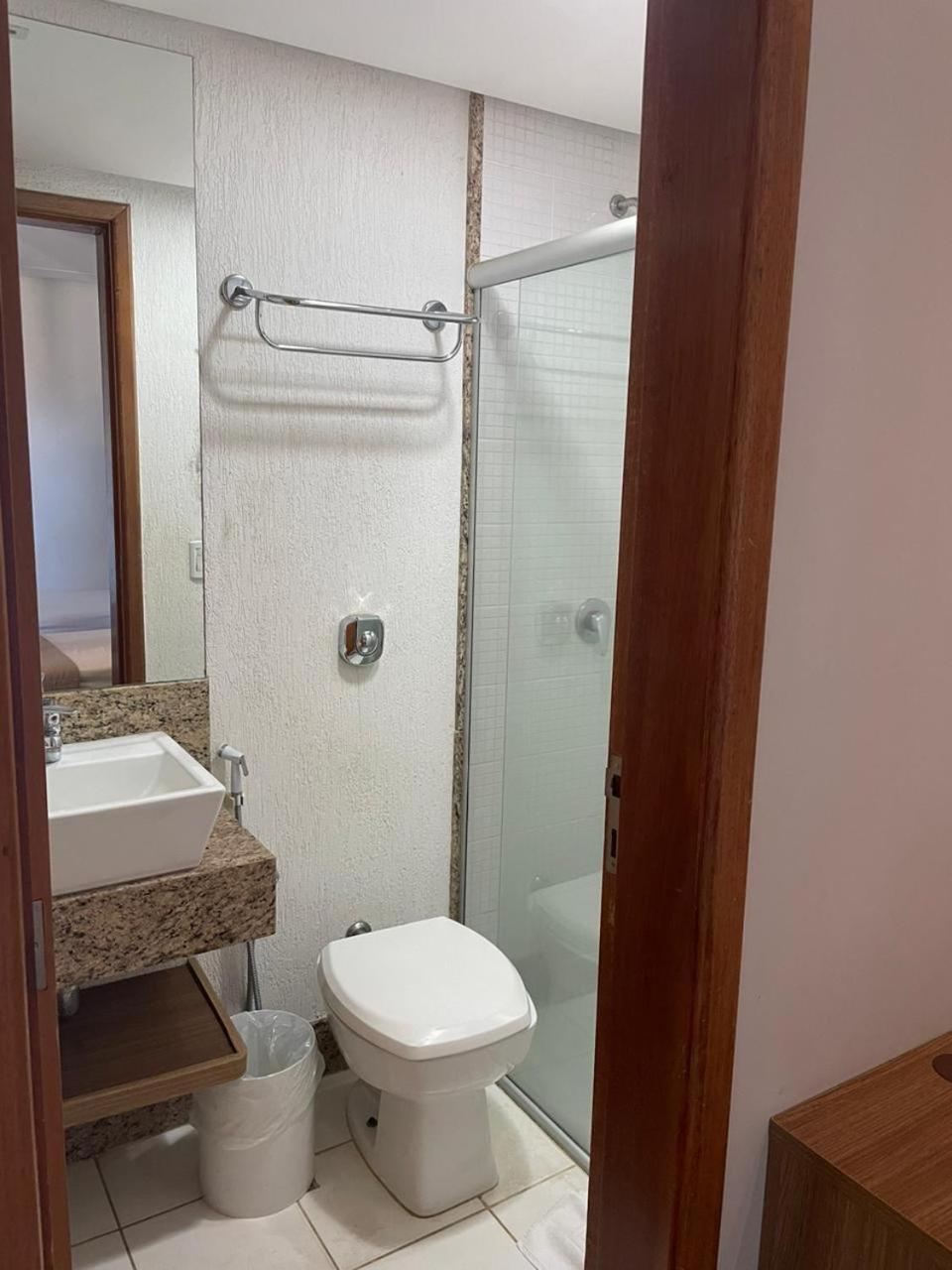 Sun Square Suites Hotel By Lual Goiânia Esterno foto